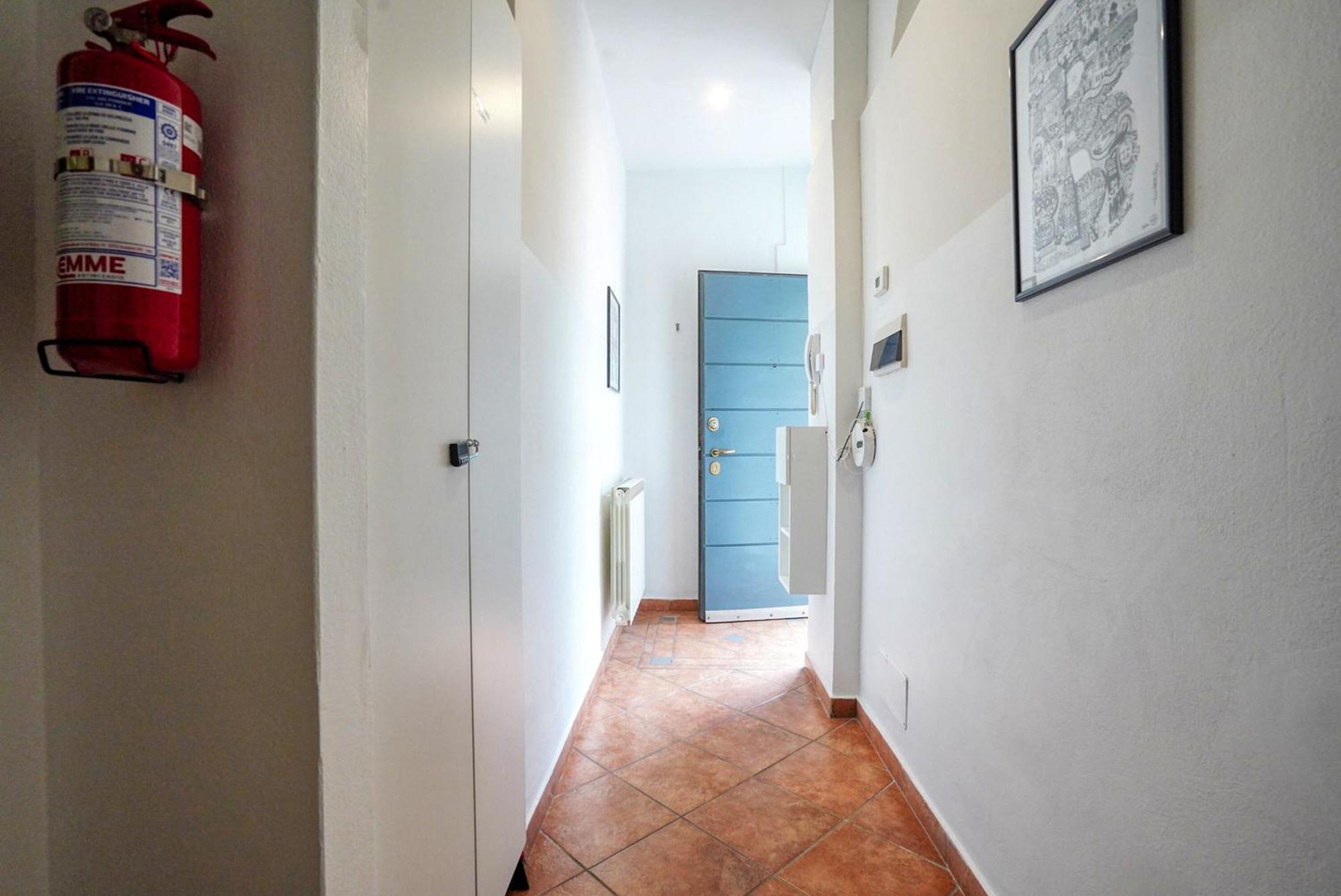 Dieghouse - Monolocale Con Cortile In Corte Lombarda Vicino Al Centro Monza Buitenkant foto